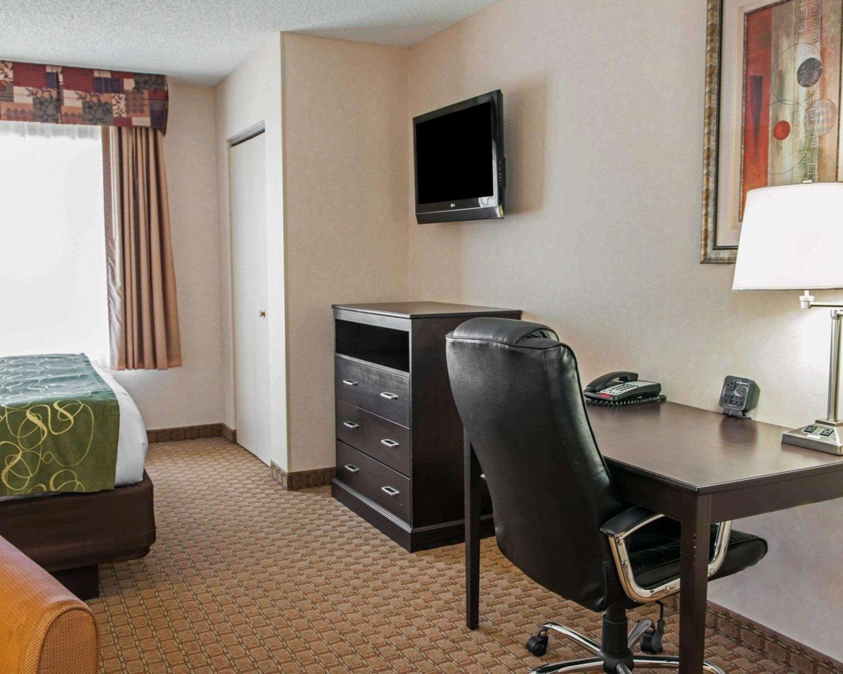 Comfort Hotel 3*