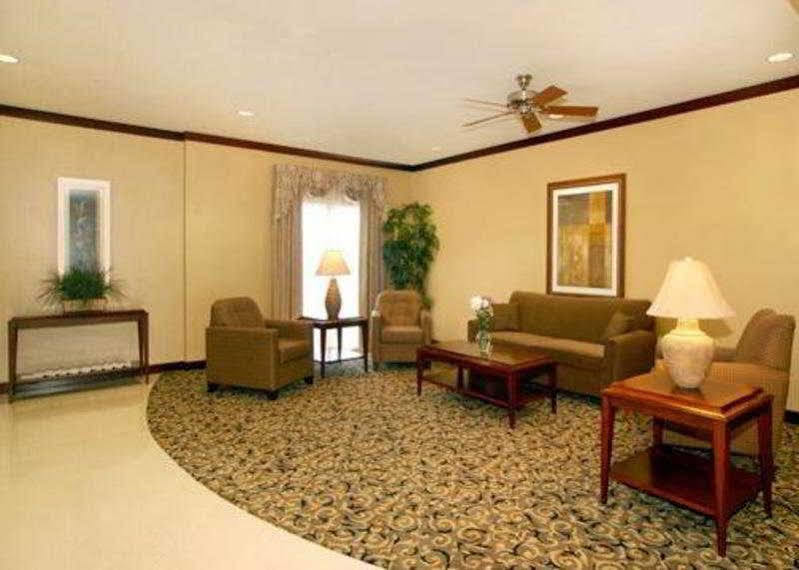 Comfort Hotel 3*
