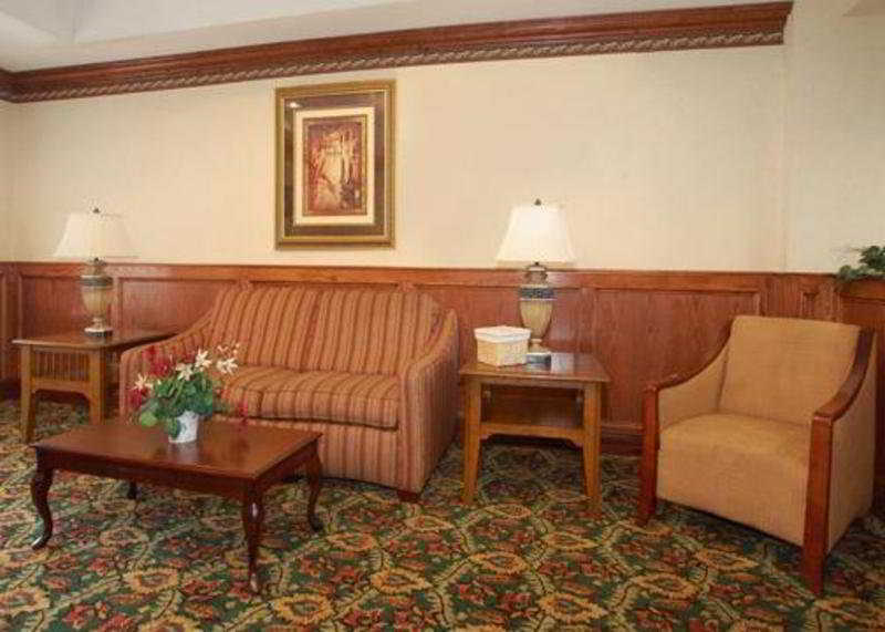 Comfort Hotel 3*